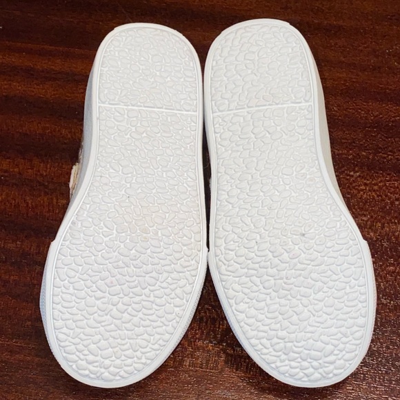 Michael Kors girls shoes - Picture 2 of 6